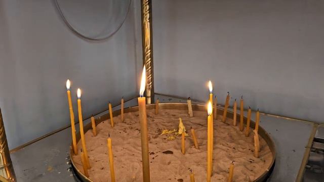 Наша свеча в Храме святых Елены и Константина в Патриархии