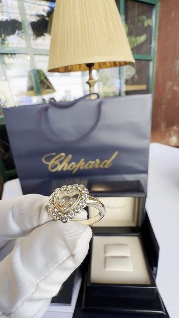 Кольцо  Chopard Happy Diamonds