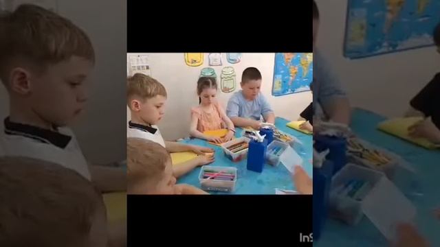 Урок «День бумажного самолётика и воздушного змея»