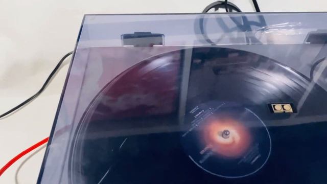 Technics SL-1700. Виниловый проигрыватель.