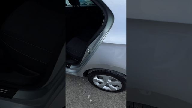 SKODA Rapid Лифтбек Ambition 1.6 AT 2015г