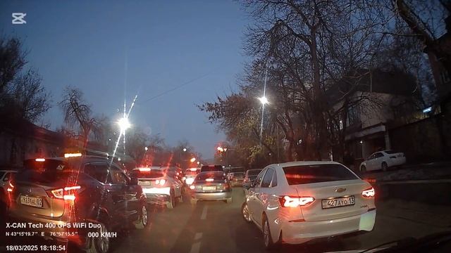 18.03.2025 г.Алматы ул.Толе би уг.ул.Пушкина. стоянка на про?