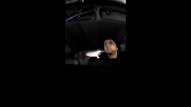 Ты почему не туда подъехал? Будни Яндекс такси.