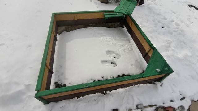 Следы на снегу | Песочница