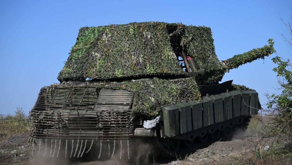 Танки ВС России разгромили опорники боевиков ВСУ на южнодонецком направлении