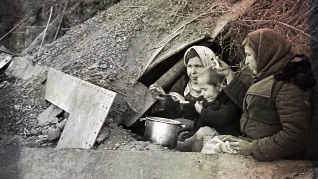 Бумажный памятник. 3 серия Учебная литература [Телеканал "Десятка"]