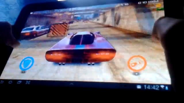 Играем в Redline Rush