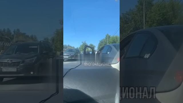 В Тольятти ваххабит на БМВ ущемился, что его не пропустили на дороге и напал на человека