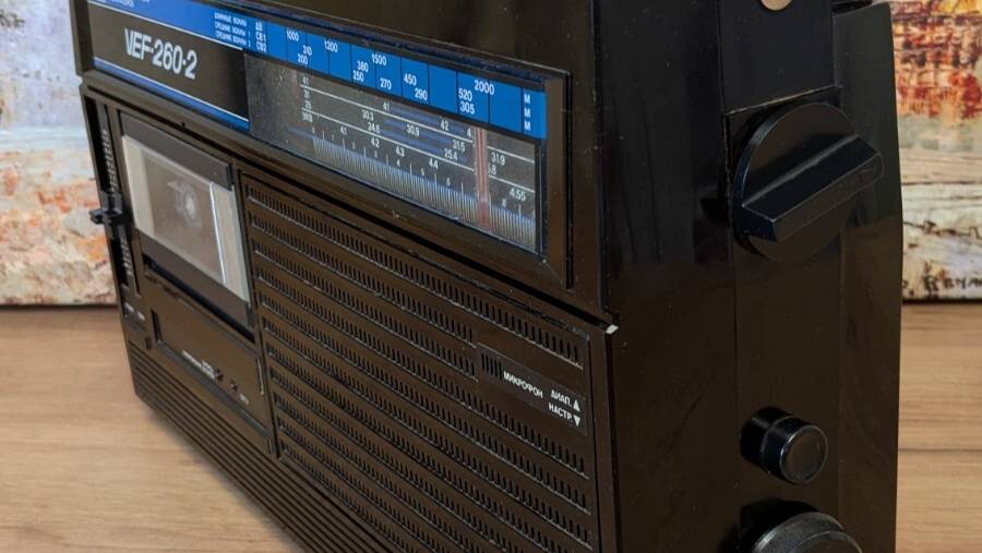 VEF 260-2 (VEF260-2)-СССР-1982-год