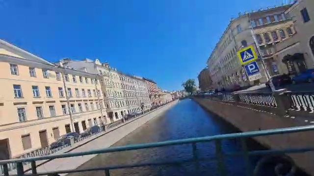 деловая прогулка в летний день😇