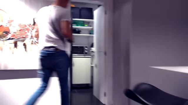 Мистер Макс Макс ЧиНИт свои СЛОМАНЫЕ машинки