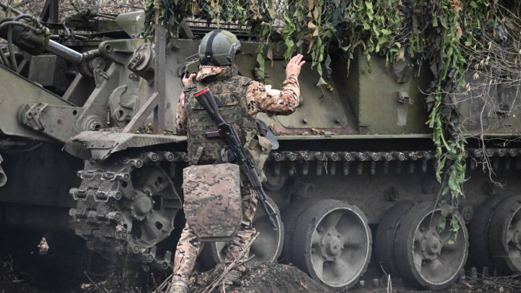 Российские военные успешно адаптируют гражданскую технику под боевые задачи