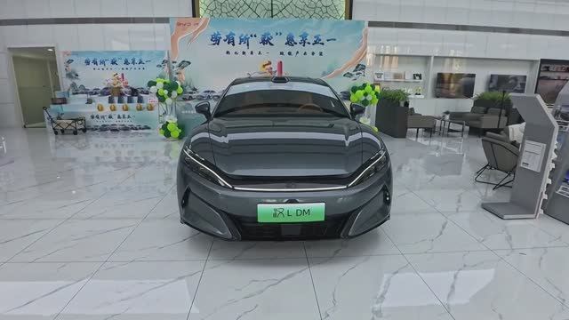 BYD HAN L DM_ 1085 л.с. 2,7 секунды