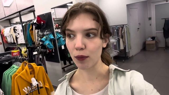vlog: боулинг. шоппинг с сестрой. приехал брат