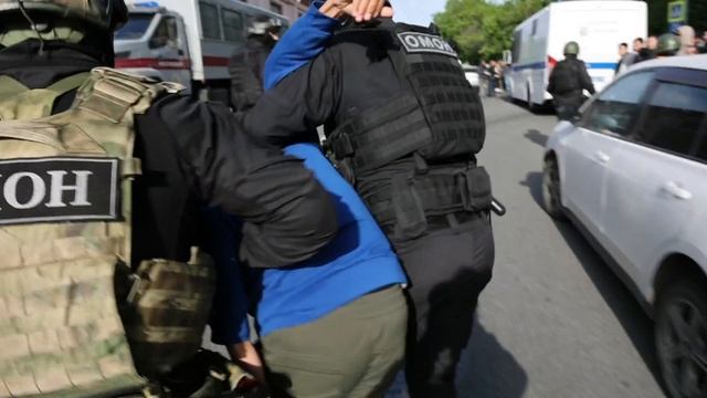 Полиция проверила Единый миграционный центр на Красных текстильщиков и другие известные места.