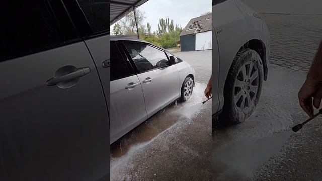 Как правильно мыть машину на авто мойке самообслужива