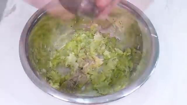 Свиные рёбра на овощной подушке в духовке. Простое и очень вкусное блюдо.