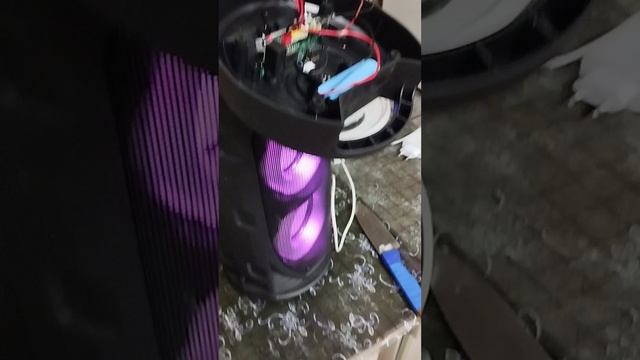 ремонт блютуз колонки нет зарядки