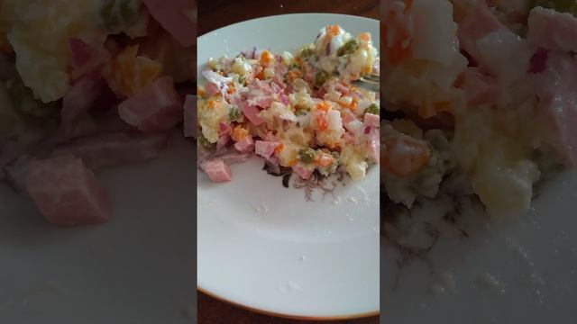 Оливье и болтовня