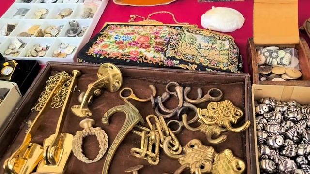 Обзор антикварного рынка. Редкие коллекции антиквари?