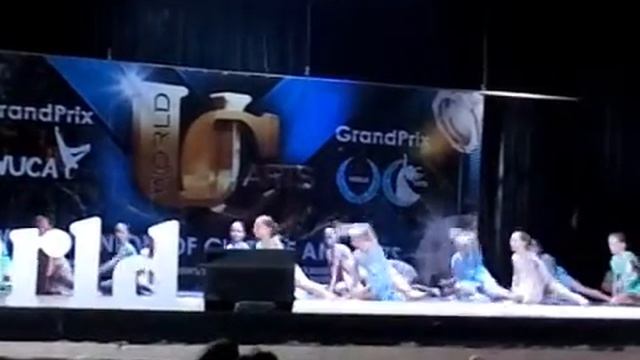 Танцующие под дождем (в ДК Железнодорожник)