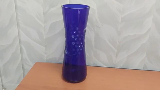 ваза кобальт невысокая