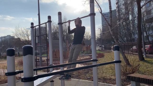 Кросс-тренинг для бегунов на длинные дистанции || Подтягивания на высокой перекладине :)