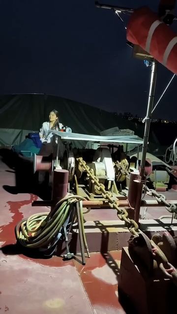 She live in ship #shortsvideo