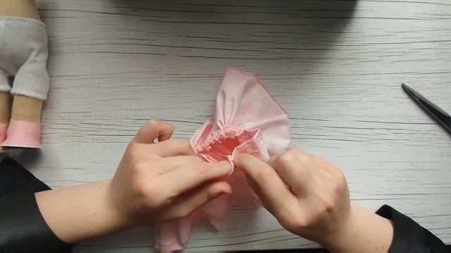 Интерьерная кукла. Сборка деталей.