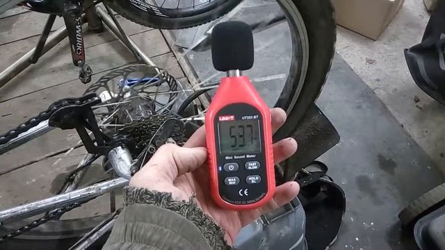 Измерение шумовых характеристик задней втулки DT Hugi FR (
