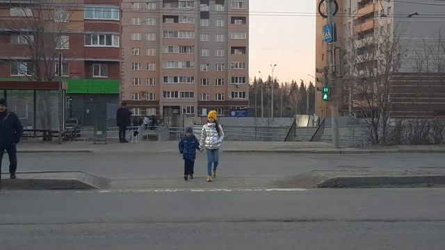 Папа, мама, я - знающая ПДД семья!