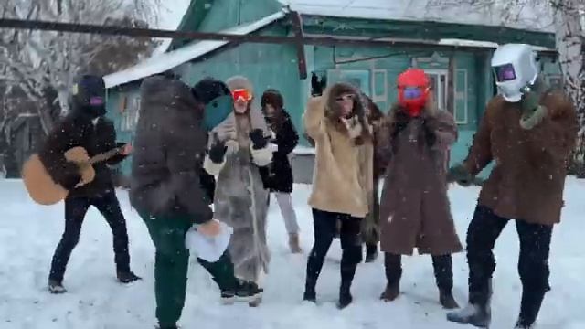 Зажгите спичку - Ебашь ебашь (Премьера клипа 2025) (360p)
