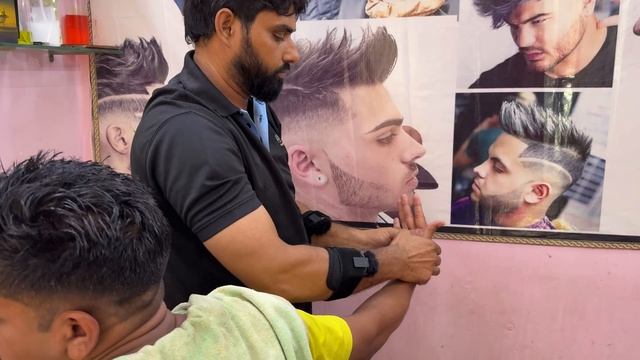 Массаж головы ASMR от индийского уличного парикмахера l India Ka для снятия стресса и тревоги