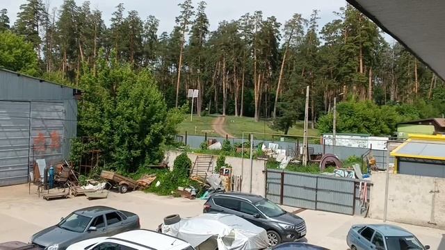 Комната ожидания на сто)