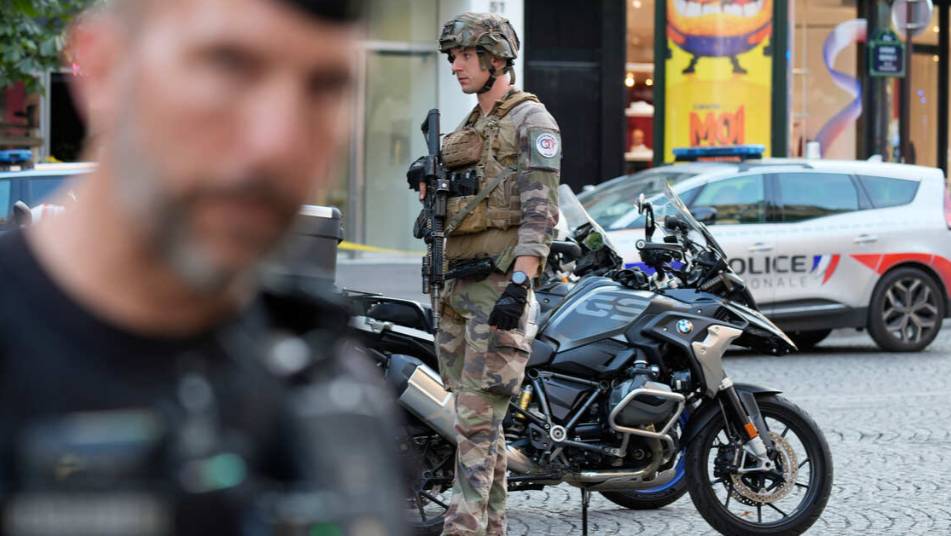 Сербов задержали во Франции за осквернение памятника жертвам Холокоста