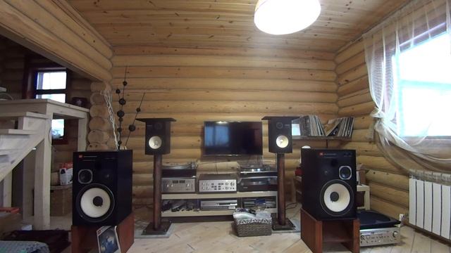 YAMAHA NS-10M PRO  и  Luxman L-58A