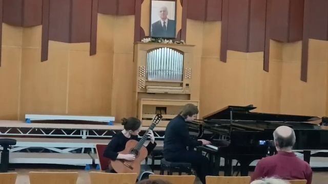 Старший на конкурсе играют❄🎼🎹🥇🎸