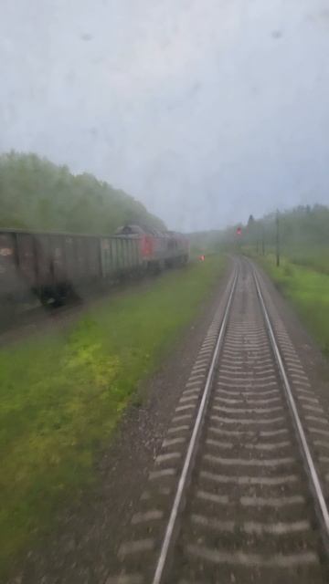 В последнем вагоне.
