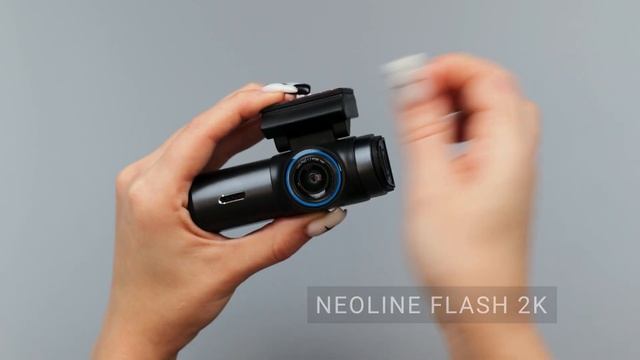Распаковка видеорегистратора NEOLINE FLASH 2K