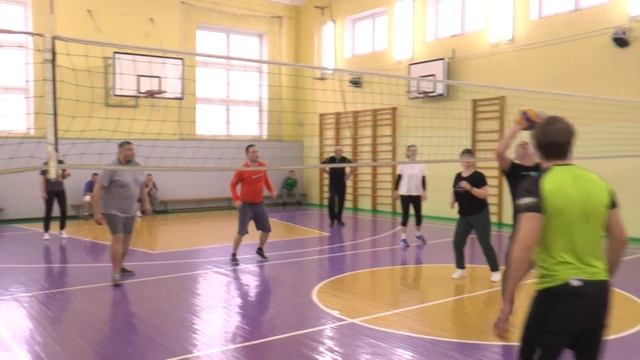 Волейбольный тур XVI Спартакиады работников учреждени?