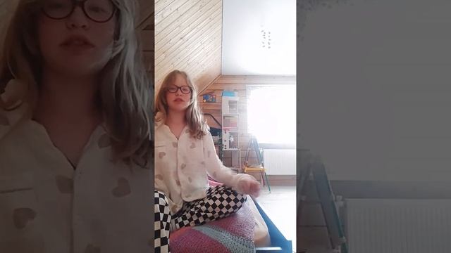 Упала в обморок по настоящему или нет??