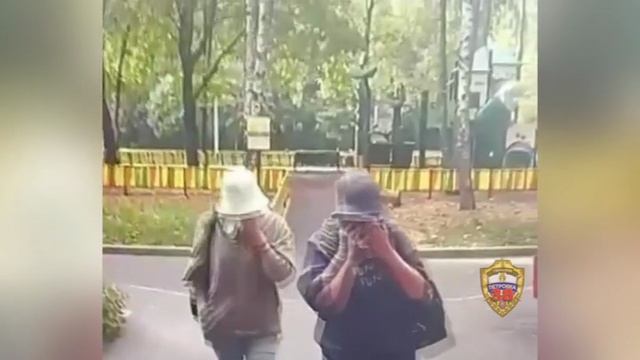 Полицейские Восточного округа столицы задержали подозреваемую в краже из квартиры пенсионерки, совер