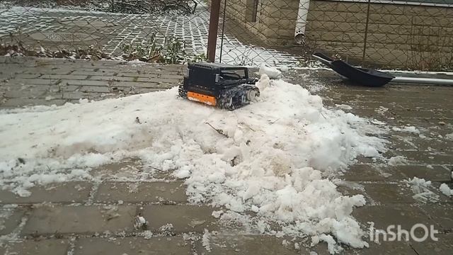 тест драйв гусеничного вездехода! не такой он и вездех