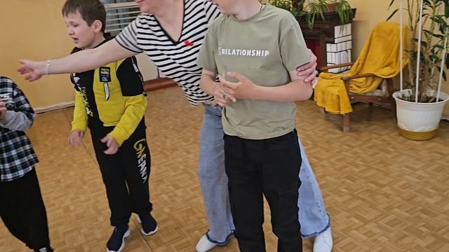 04-06-2025 профильный отряд в библиотеке им Краснова