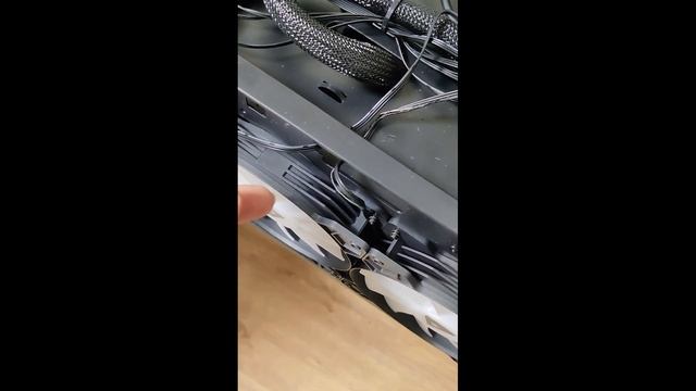 Брак корпуса Montech X3 MESH