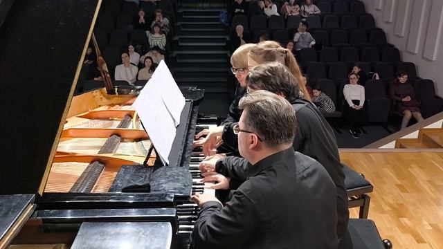 P. Tchaikovsky - Andante maestoso | П. Чайковский - Анданте маэстозо (1 piano, 8 hands)