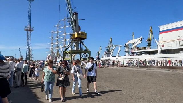 паруса мира.  фестиваль август 24