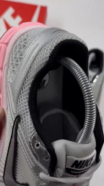 Nike zoom vomero 5