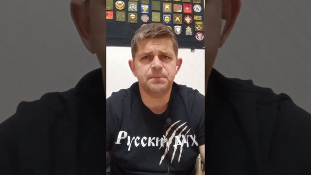 Авторское стихотворение  "МОЙ ПАПА ЗАЩИЩАЕТ  ВАШИХ ПАП"