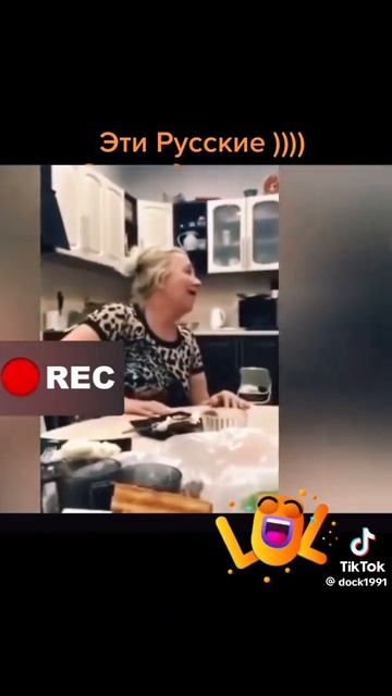 эээ макак обезьяна
